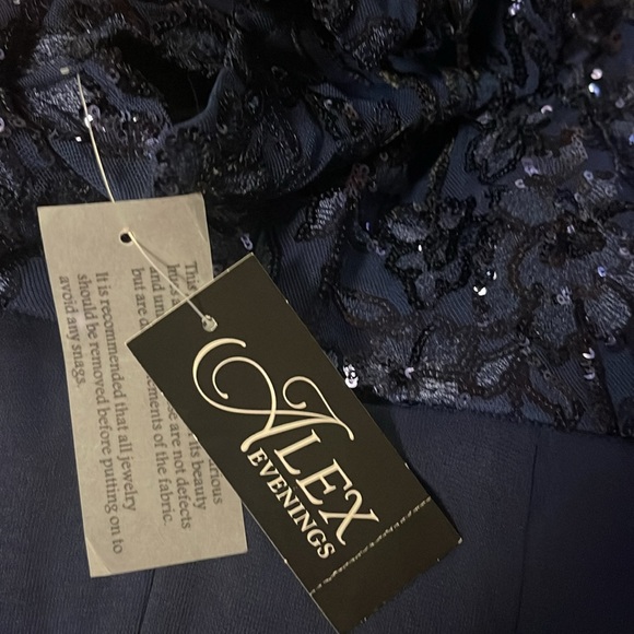 Alex Evenings Womens Petites Ruffled Maxi Evening Dress - Picture 8 of 9